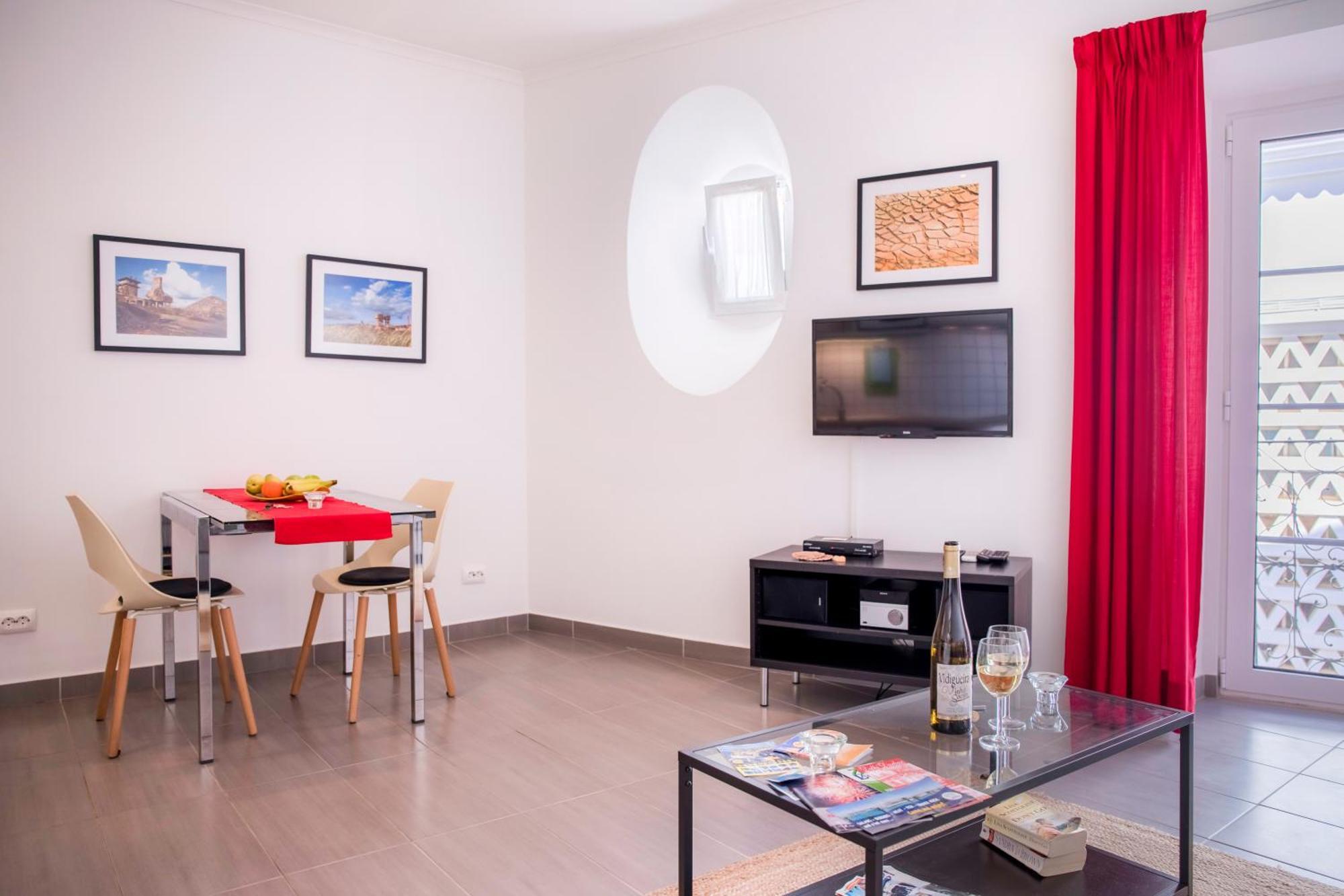 Apartamentos Marreiros Neto Lagos Phòng bức ảnh